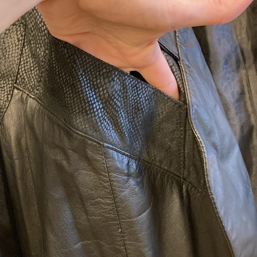 Vintage G-III Leather Fashions Long Leather Jacket - Picture 7 of 14